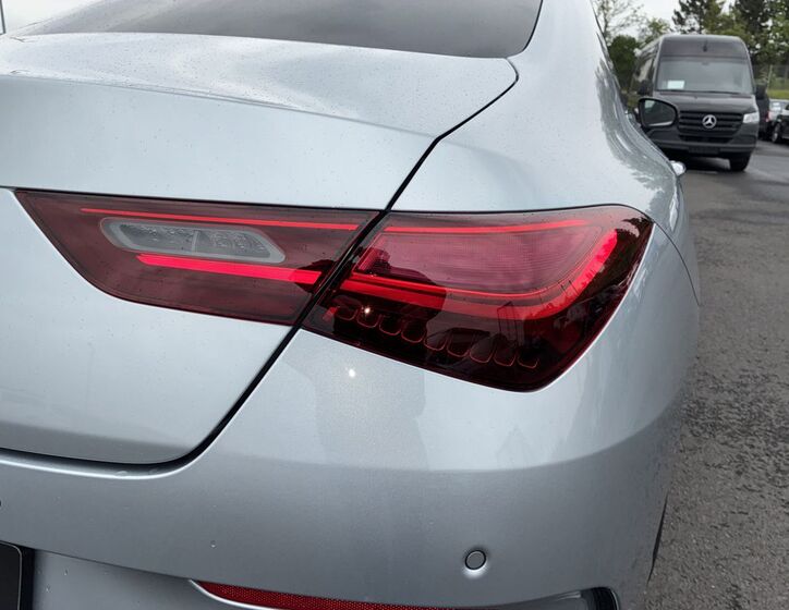 Mercedes-Benz CLA 11