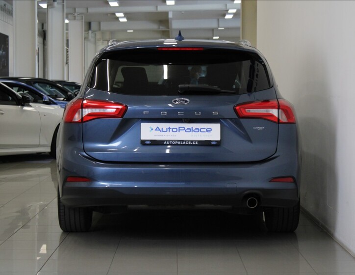 Ford Focus 5