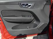 Volvo XC60 8