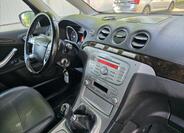 Ford Galaxy 29