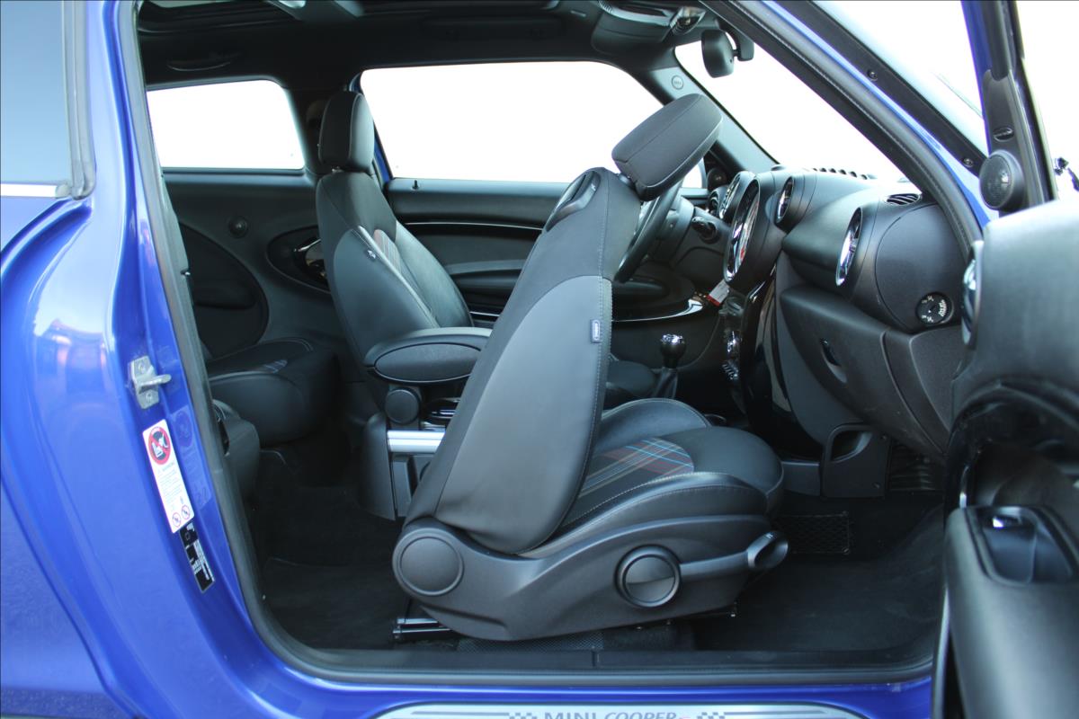 Mini Paceman