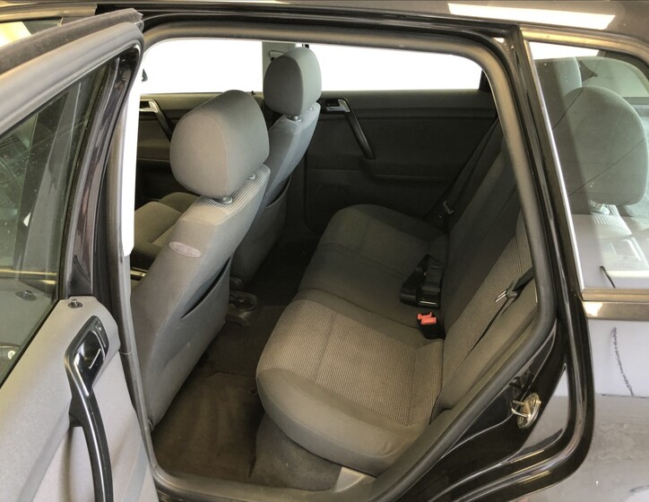 Volkswagen Polo 10