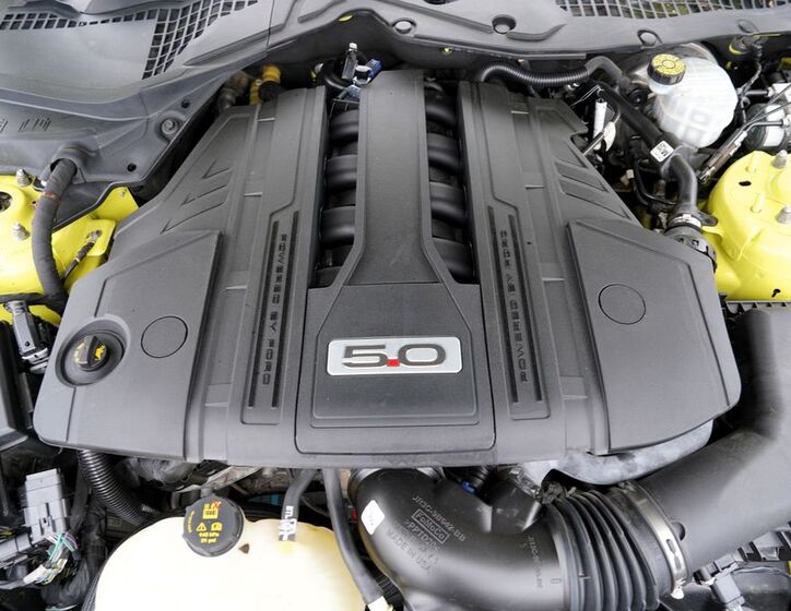Ford Mustang 10