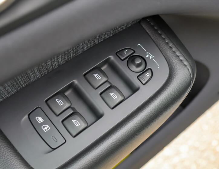 Volvo XC60 18