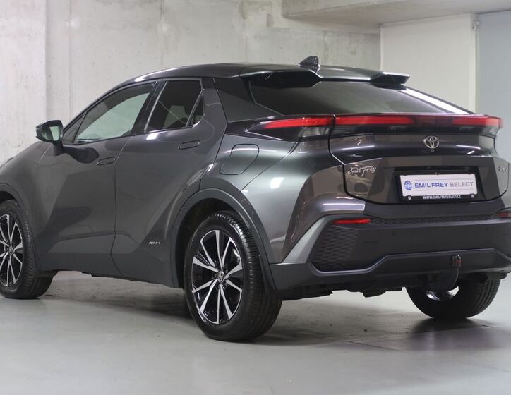 Toyota C-HR 7