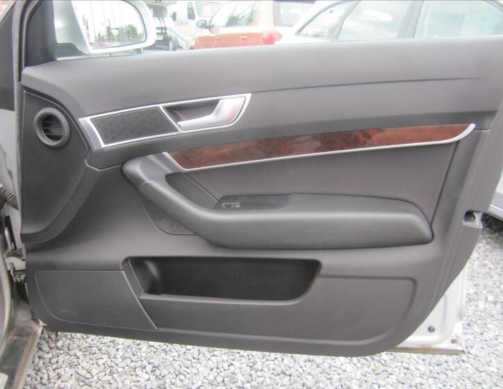 Audi A6 21