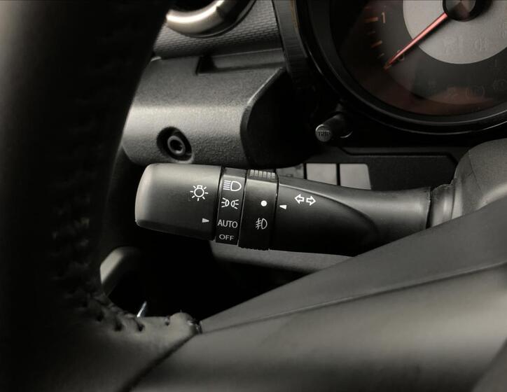 Suzuki Jimny 19