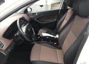 Hyundai i20 10