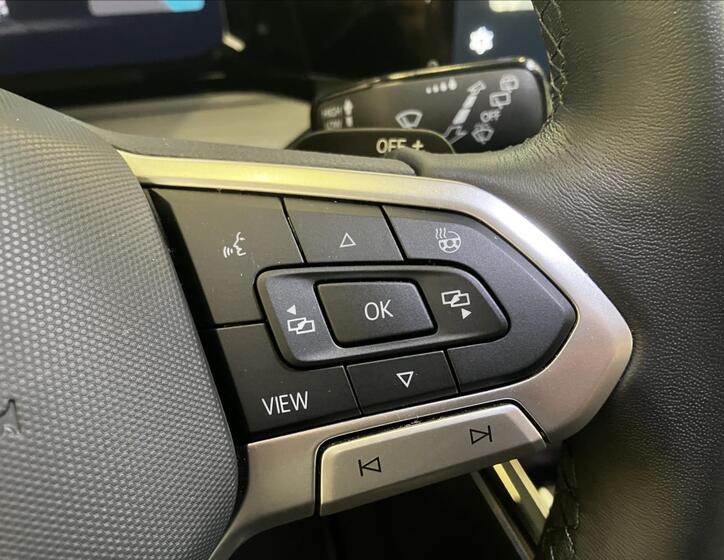 Volkswagen Golf 15