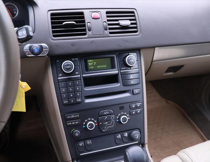 Volvo XC90 20