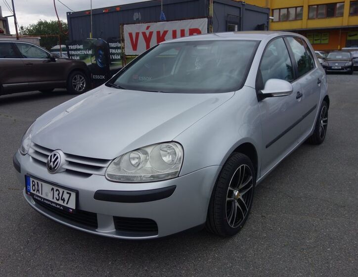 Volkswagen Golf 1