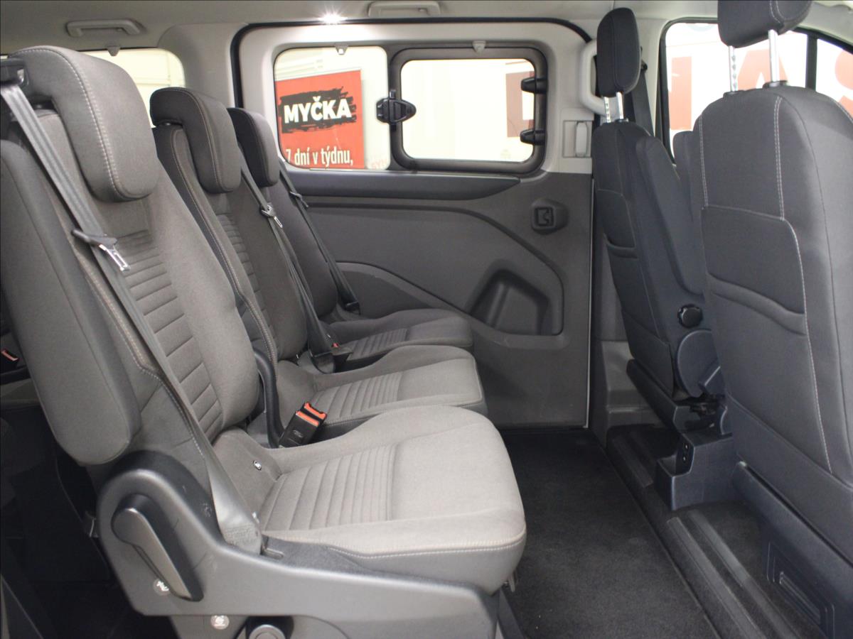 Ford Tourneo Custom