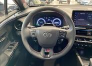 Toyota C-HR 14