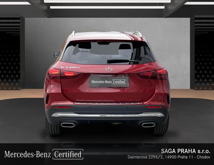 Mercedes-Benz GLA 4