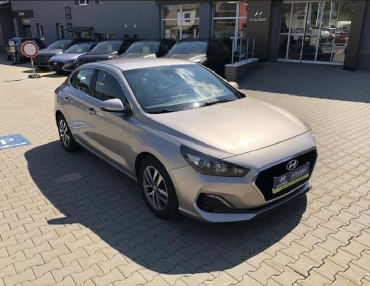 Hyundai i30 1