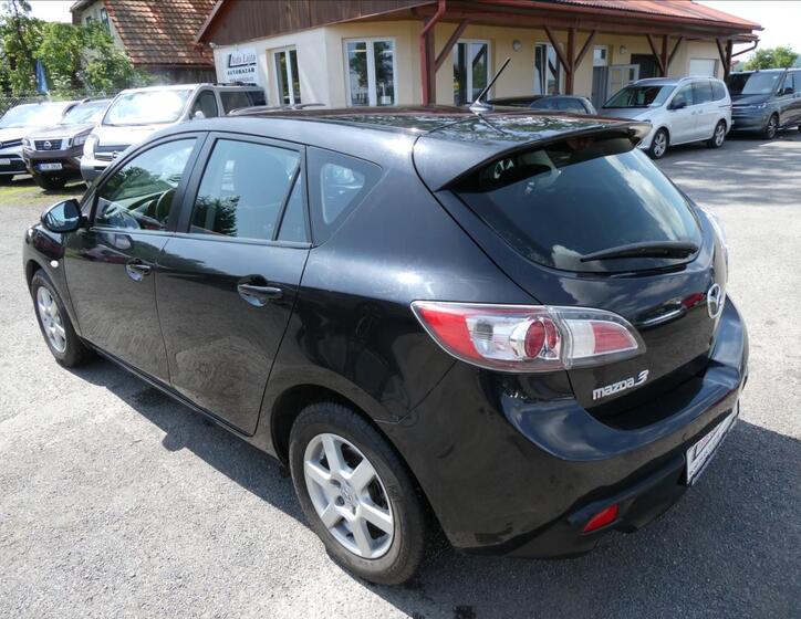 Mazda 3 7