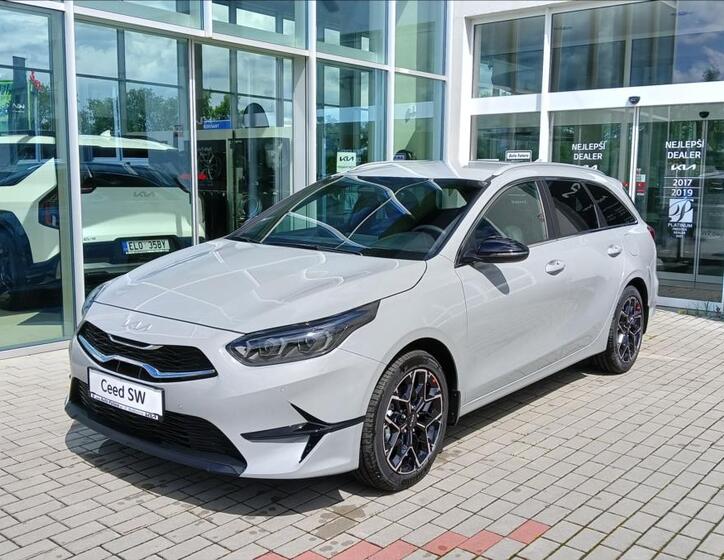 KIA Ceed 1