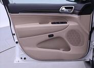 Jeep Grand Cherokee 11
