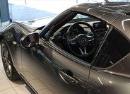Mazda MX-5 8
