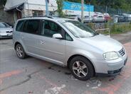Volkswagen Touran 16