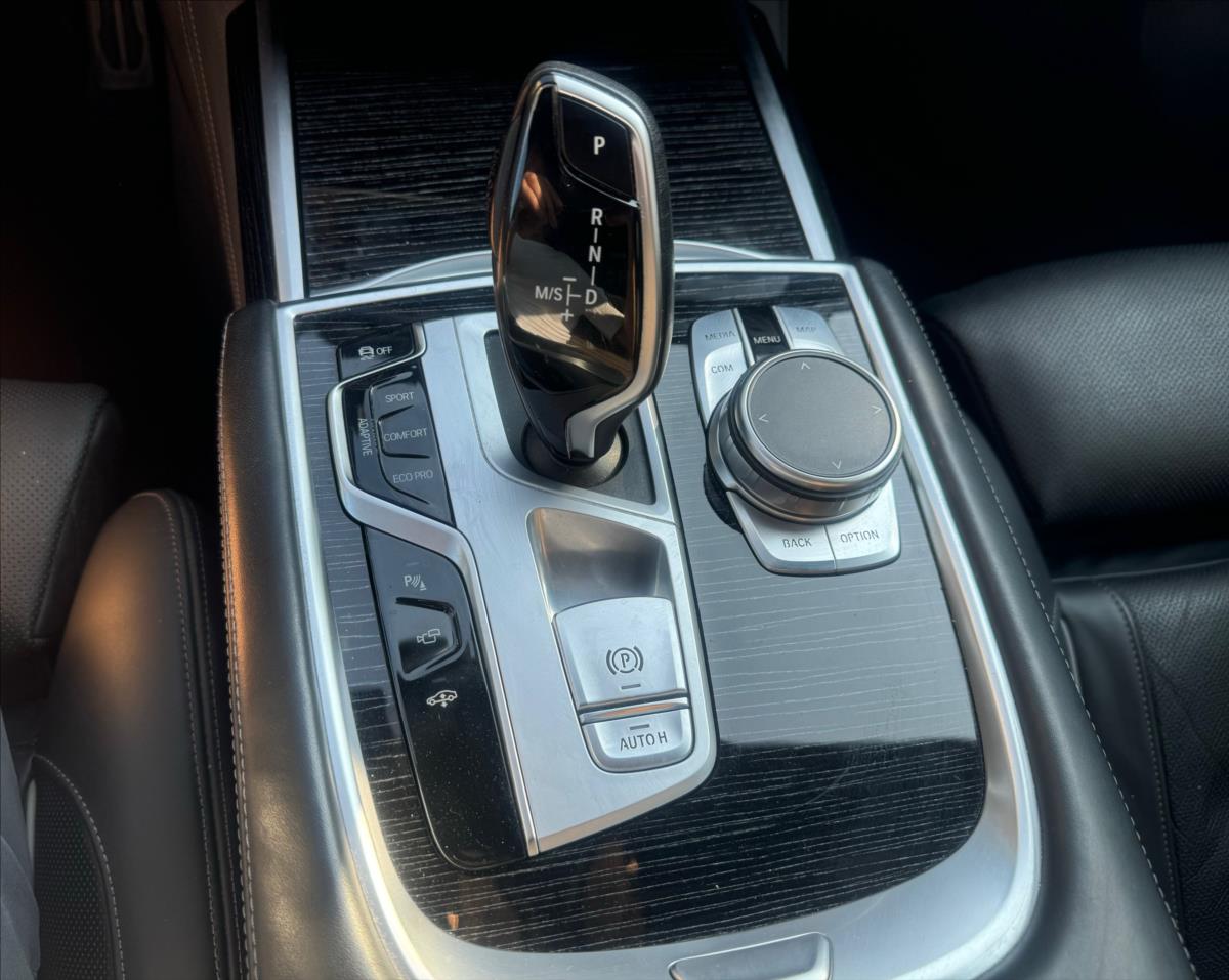 BMW Řada 7
