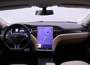 Tesla Model S 31