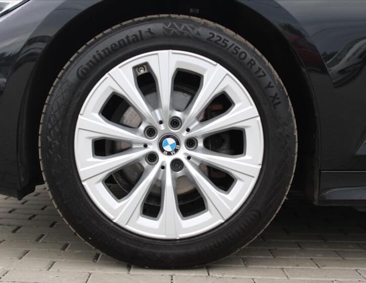 BMW Řada 3 9