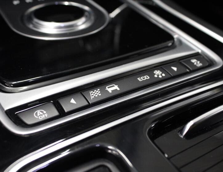 Jaguar XF 27