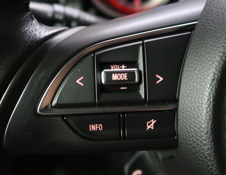 Suzuki Swift 22