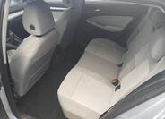 Volkswagen Golf 10