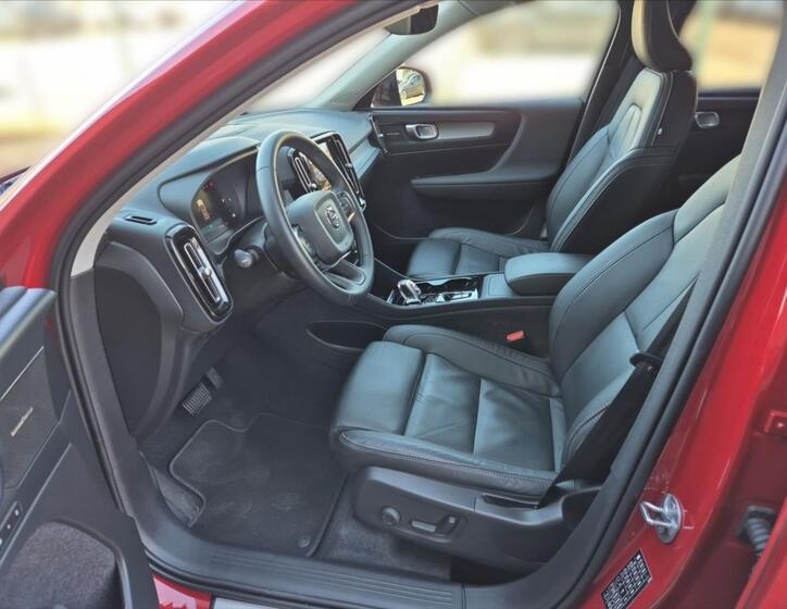 Volvo XC40 7