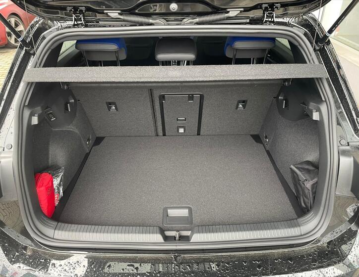 Volkswagen Golf 10