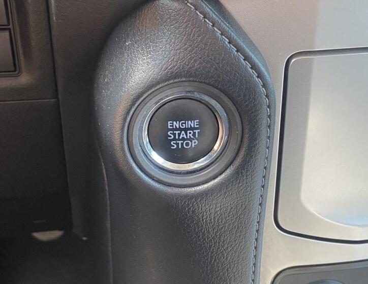 Toyota Land Cruiser 27