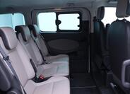 Ford Tourneo Custom 13