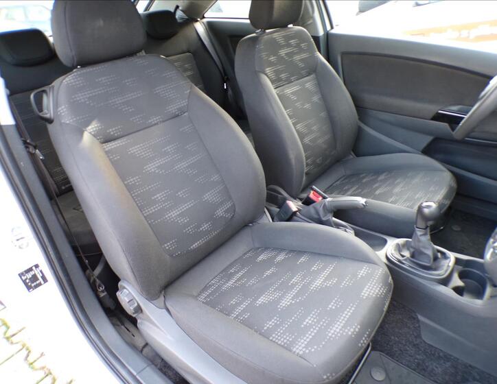 Opel Corsa 18