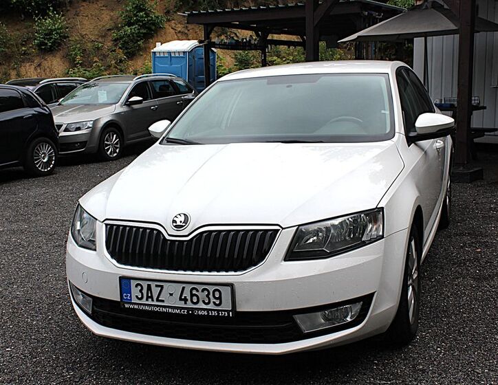Škoda Octavia 1