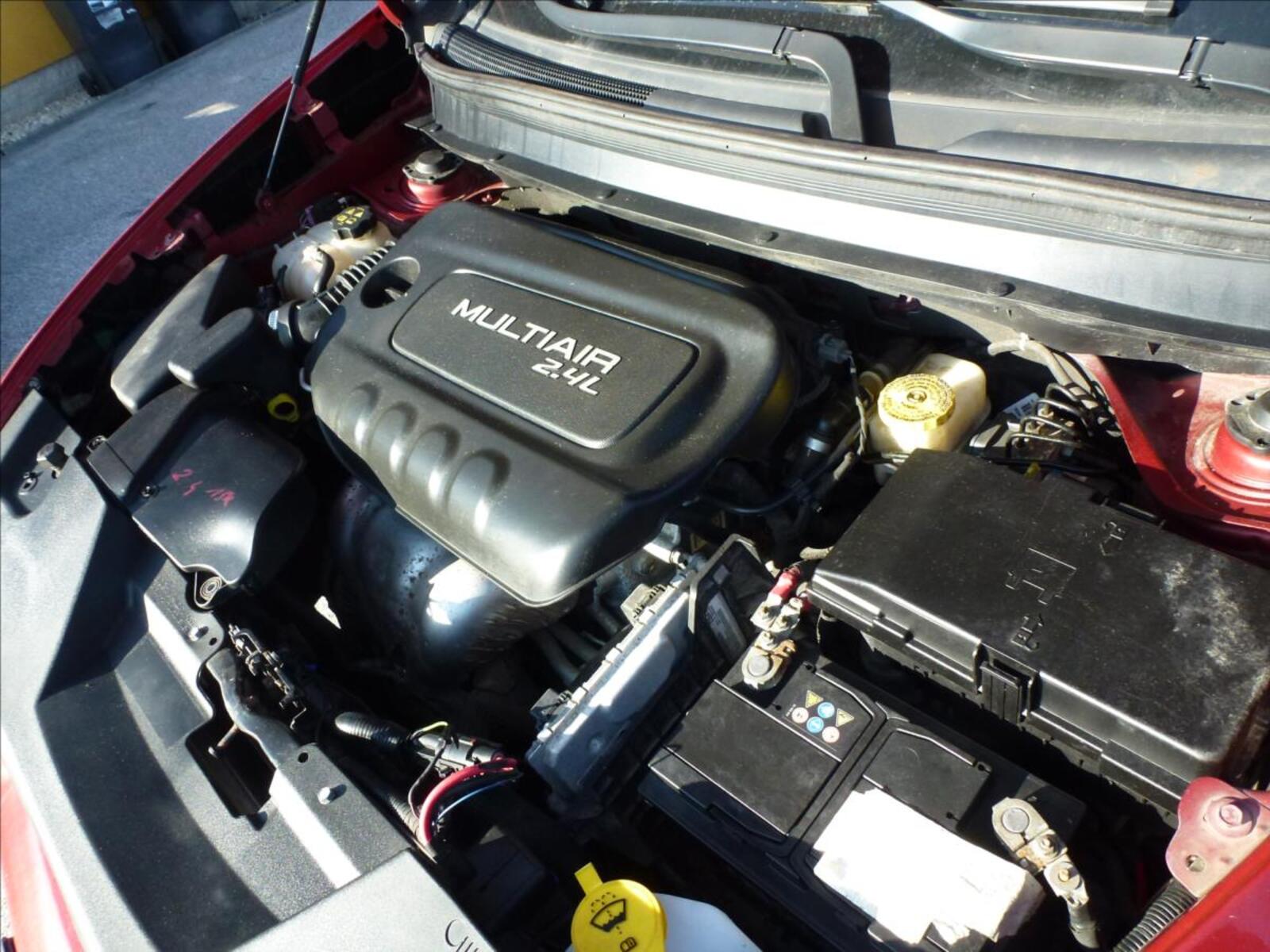 Jeep Cherokee 36