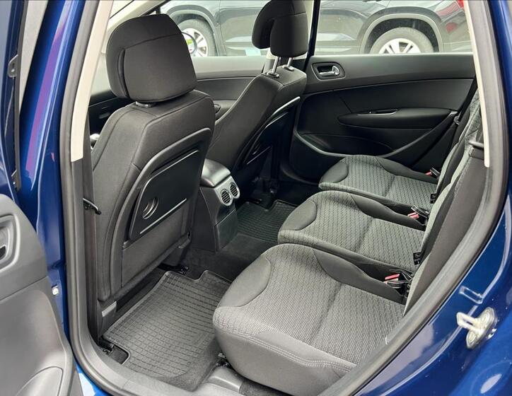 Peugeot 308 13
