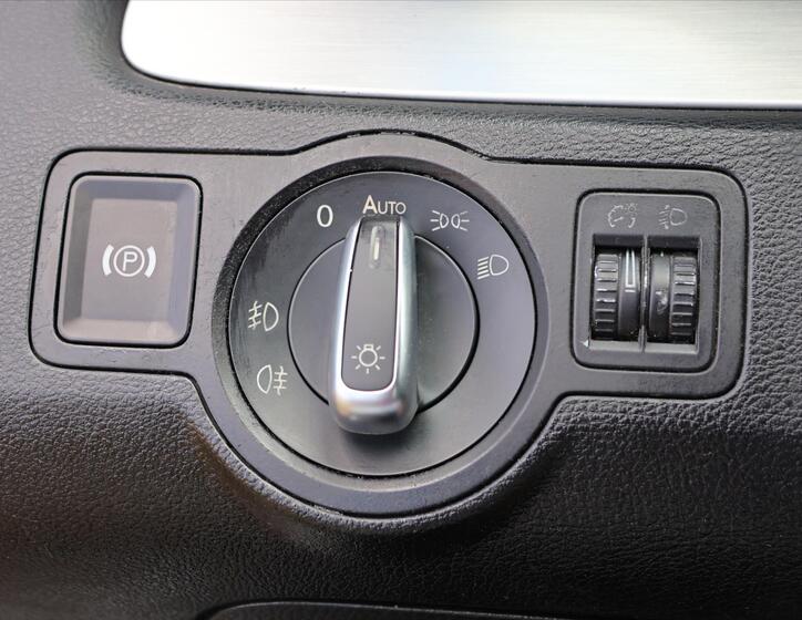 Volkswagen Passat 19