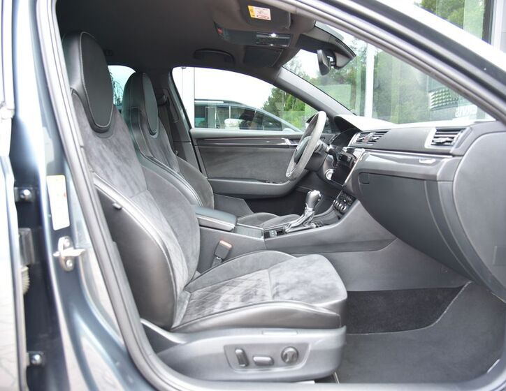 Škoda Superb 21
