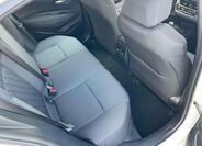 Toyota Corolla 16