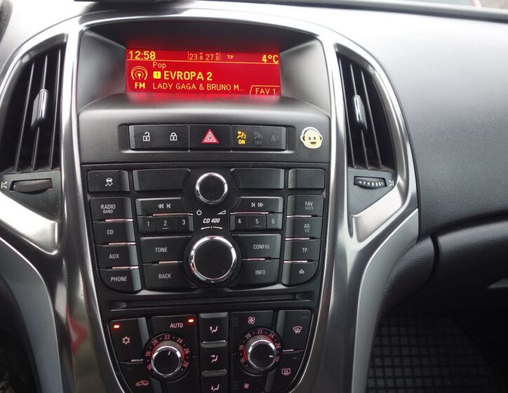 Opel Astra 24