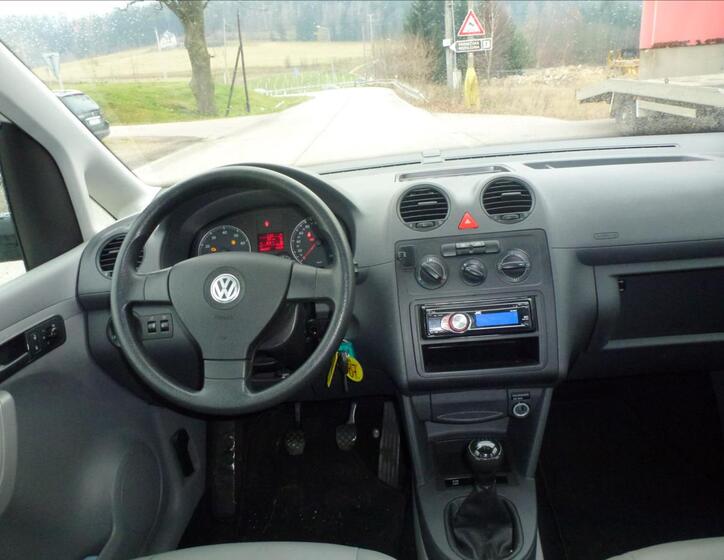 Volkswagen Caddy 26