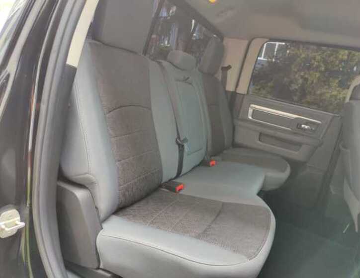 Dodge RAM 21