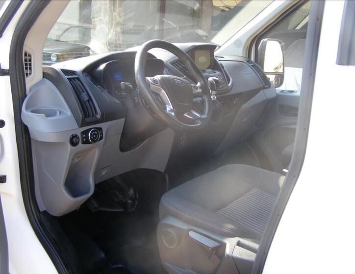 Ford Transit 14