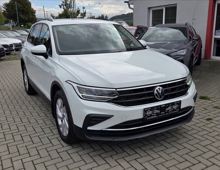 Volkswagen Tiguan 4