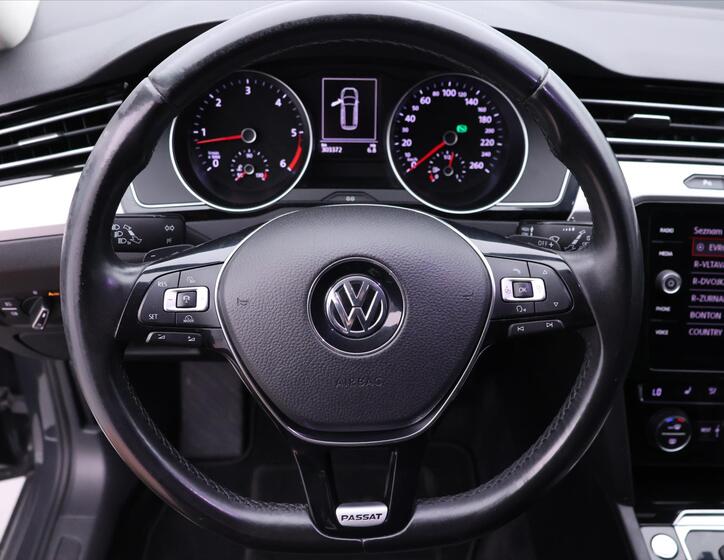 Volkswagen Passat 21