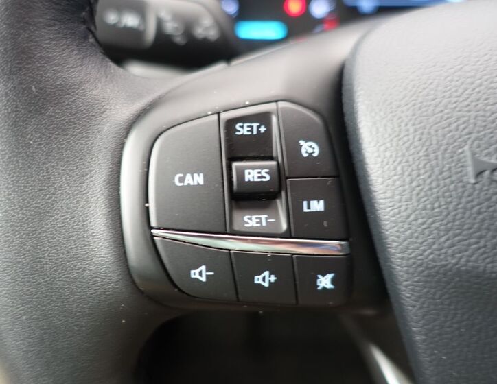 Ford Focus 25