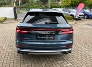 Audi SQ8 5