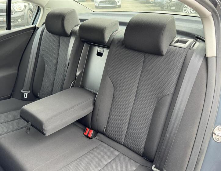 Volkswagen Passat 26